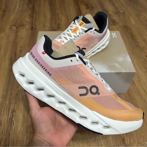 ON CLOUDSURFER next tangerine ivory running lace up shoes sneakers women’s 7 new